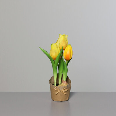 Künstliche Tulpe mit drei Knospen im Papierbeutel Bild 2