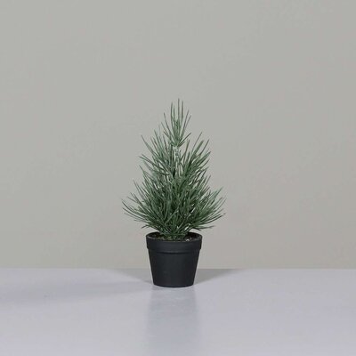 Künstlicher Tannenbaum im Kunststoff Topf Bild 3